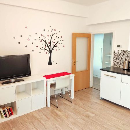 Apartment Zizkov Прага Екстер'єр фото