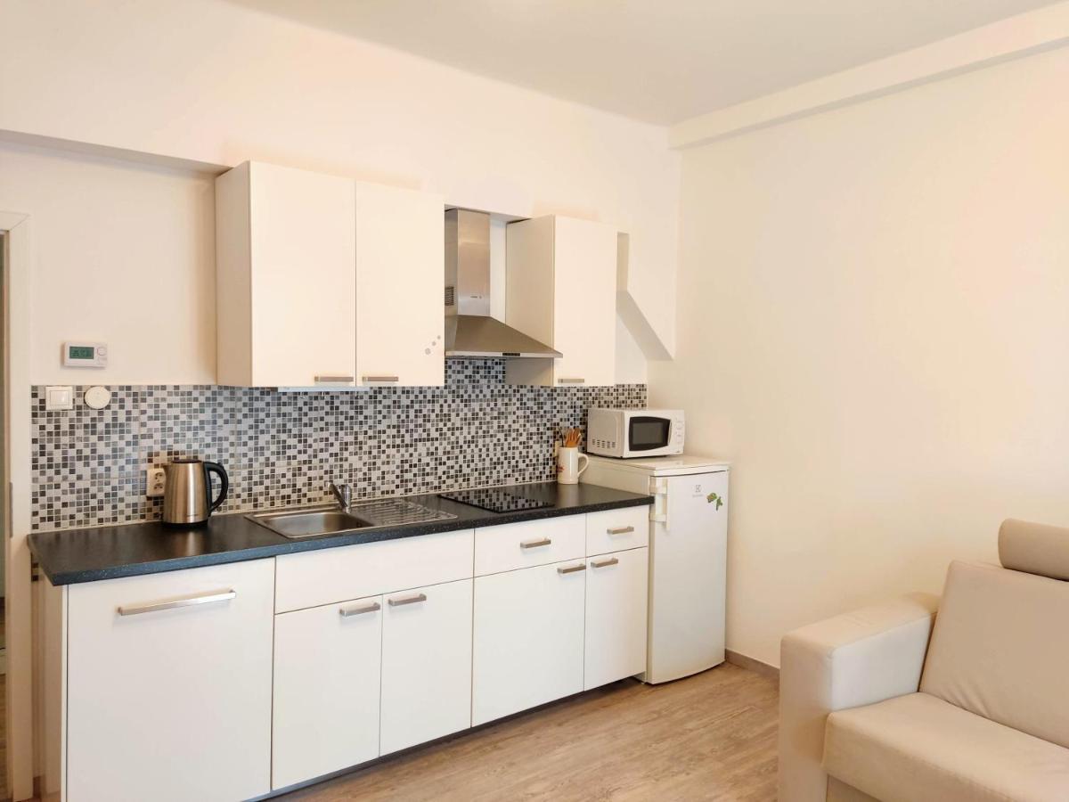 Apartment Zizkov Прага Екстер'єр фото